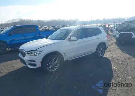 2021 BMW X3 xDrive30I z USA, uszkodzony, nr VIN 5UXTY5C00M9E90439